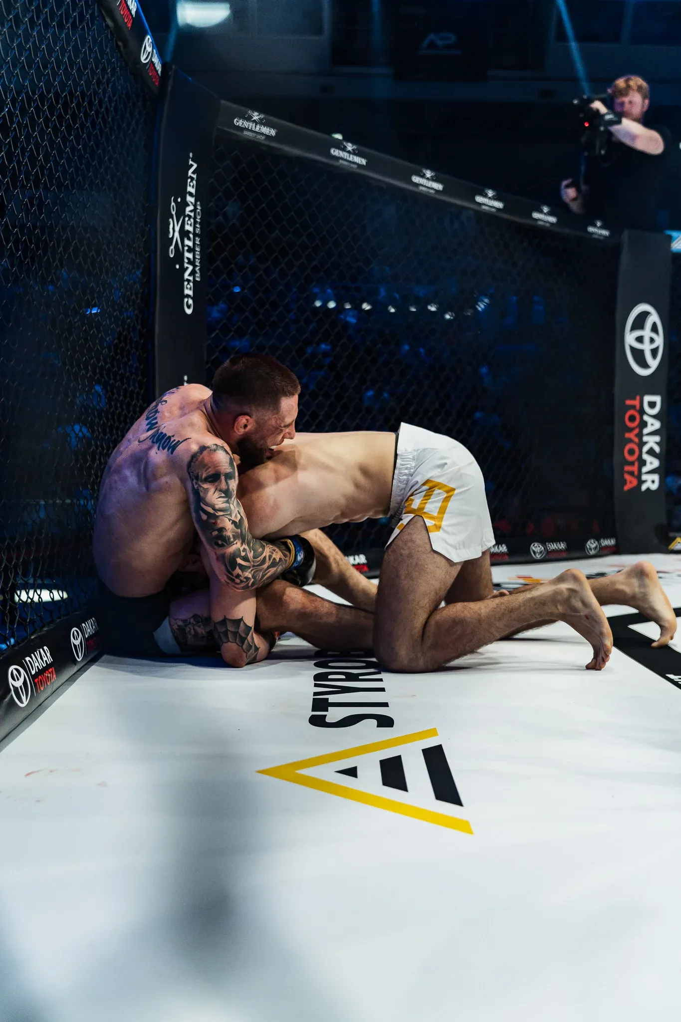 Zdjęcie 30 z gali Top Fight Series: Gentlemen Barber Shop Edition