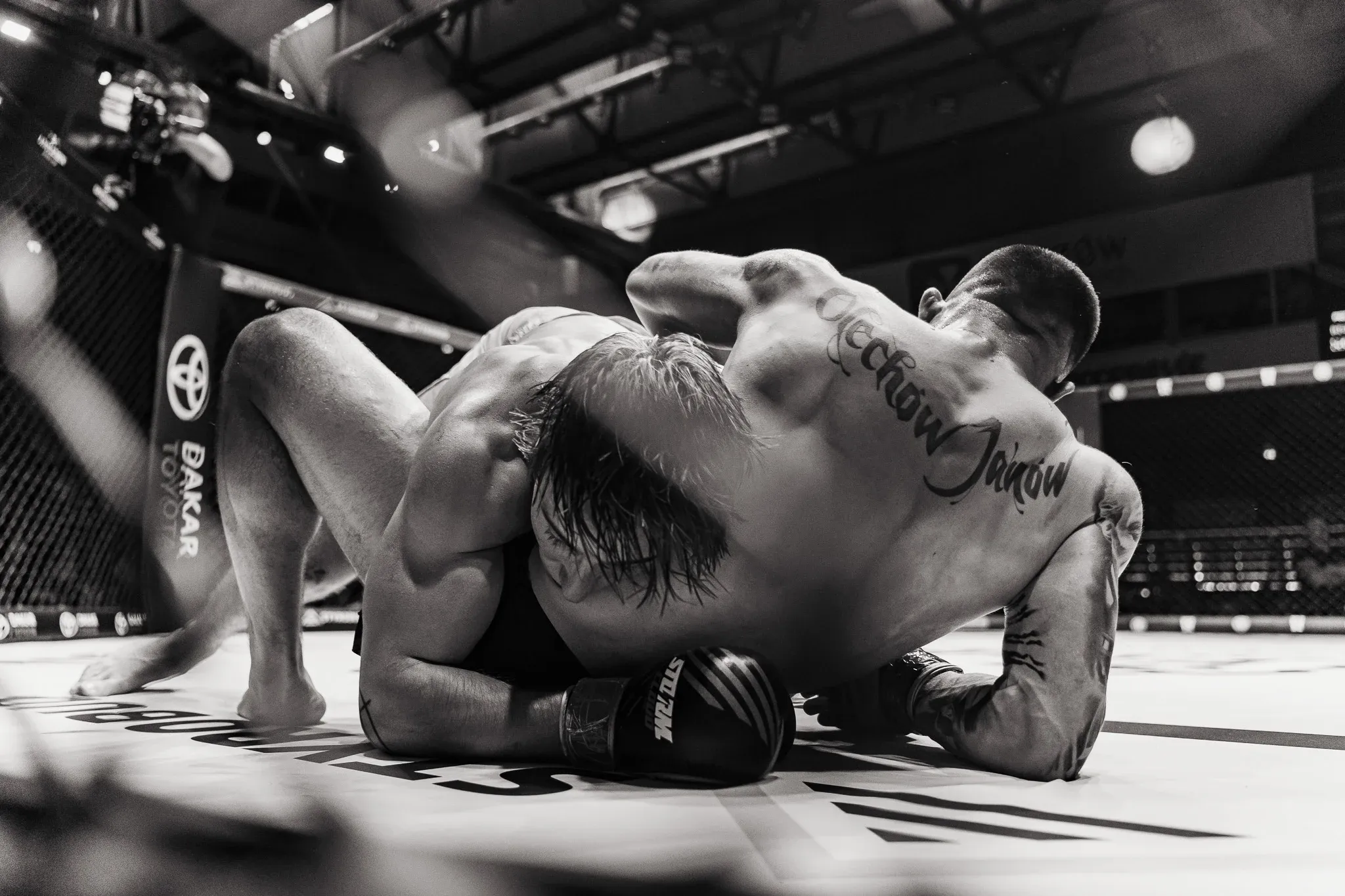 Zdjęcie 33 z gali Top Fight Series: Gentlemen Barber Shop Edition
