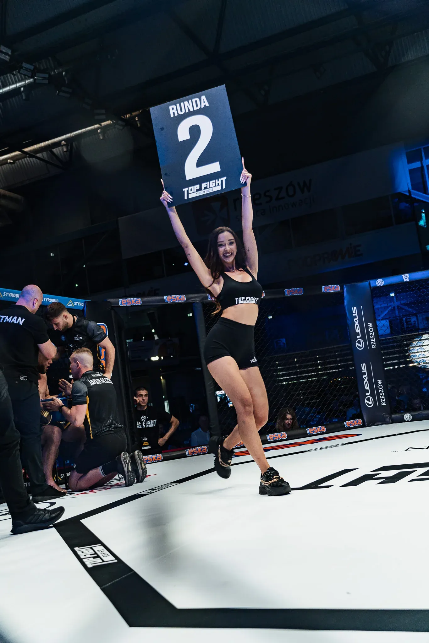 Zdjęcie 27 z gali Top Fight Series: Gentlemen Barber Shop Edition