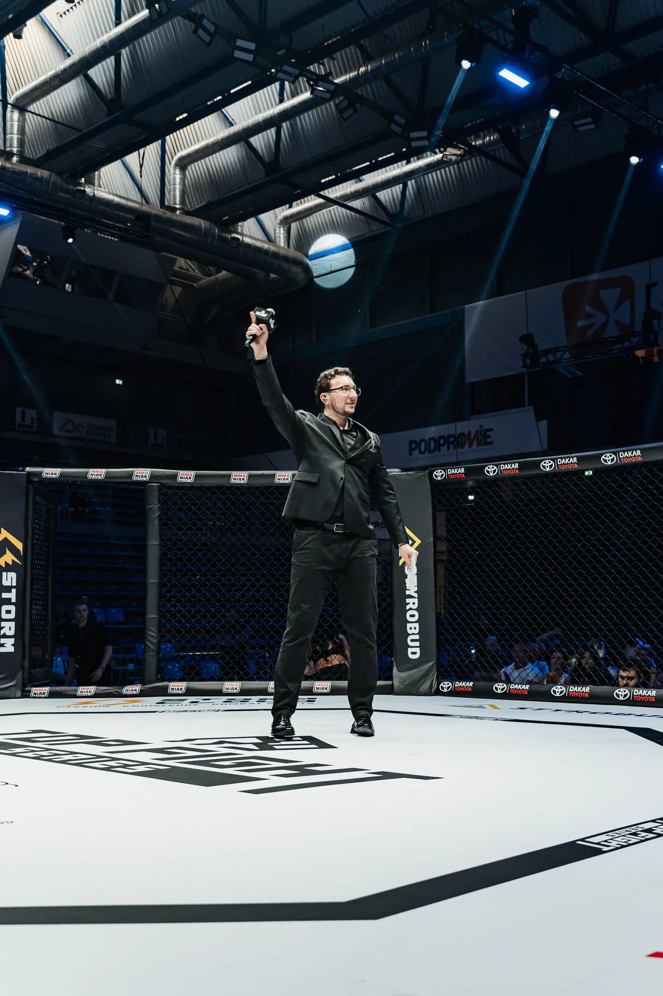 Zdjęcie 13 z gali Top Fight Series: Gentlemen Barber Shop Edition