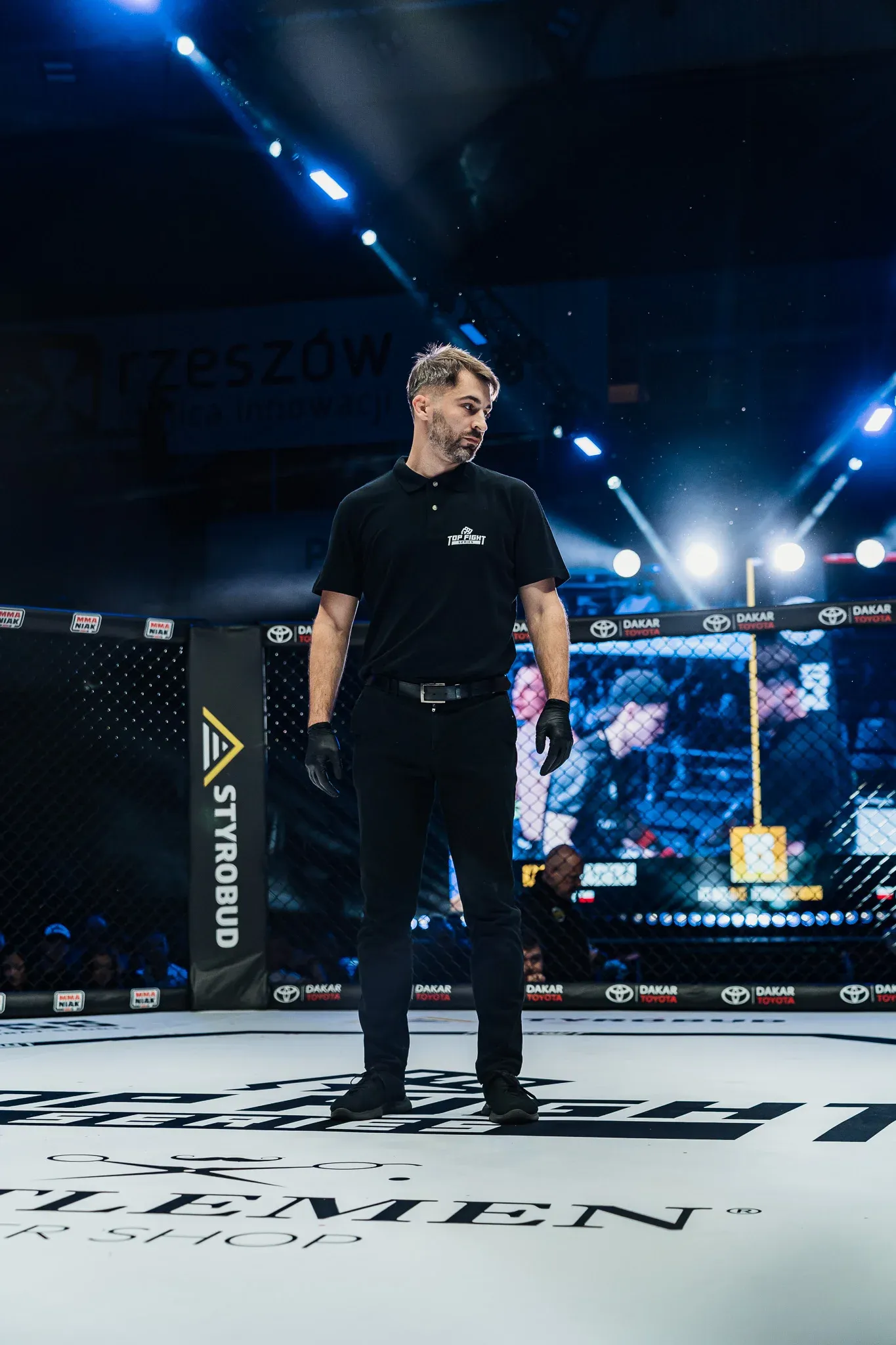 Zdjęcie 41 z gali Top Fight Series: Gentlemen Barber Shop Edition